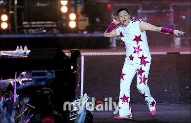 国产歌手韩国表演视频