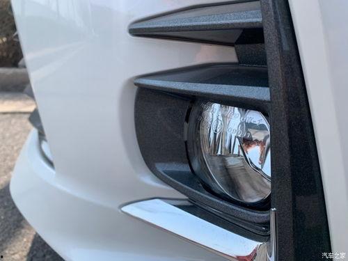 国产塞纳尾灯拆除视频,揭秘国产塞纳尾灯拆除全过程  第3张